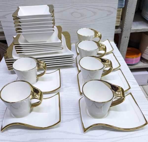 ✨ Gold Unique 30-Piece Dinner Set