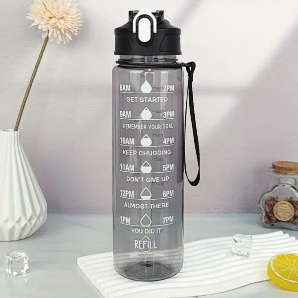900ML Large Capacity Sports Water Bottle – Leak Proof, Portable Gym & Outdoor Travel Cup